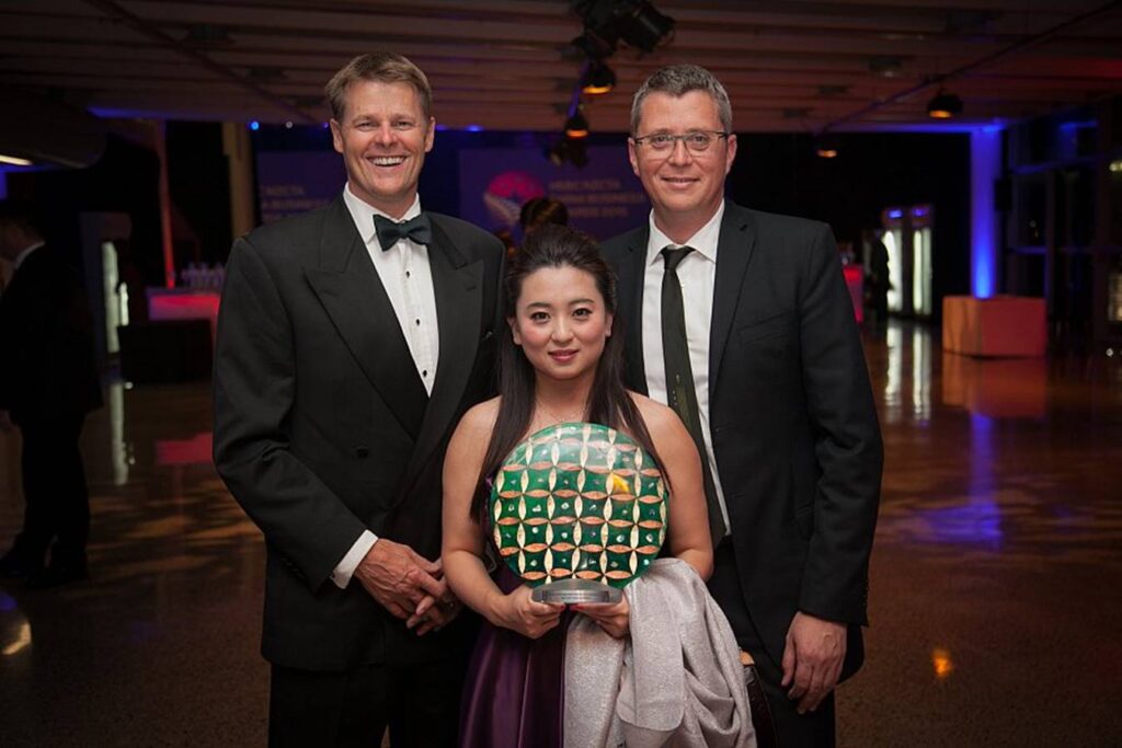 Queenstown businesses win major Chinese business award
