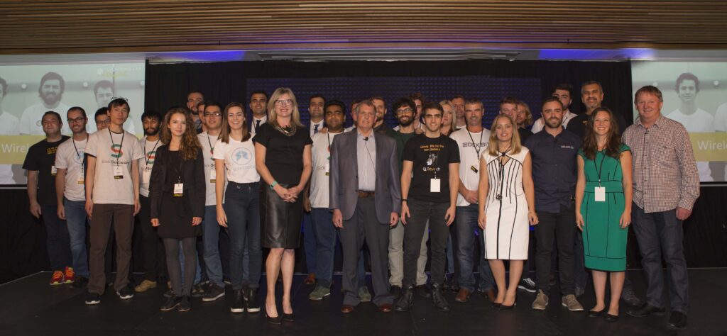 Fast traction for digital startups