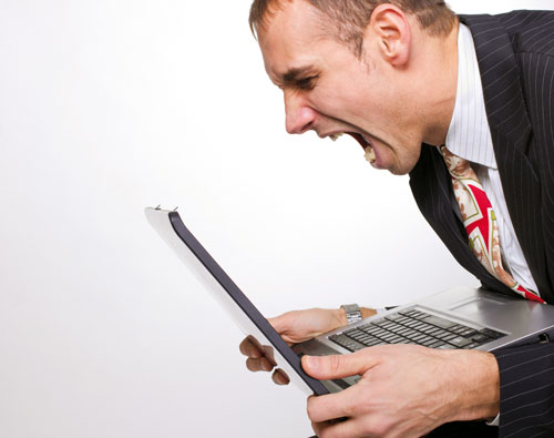 Very-angry-man-with-computer