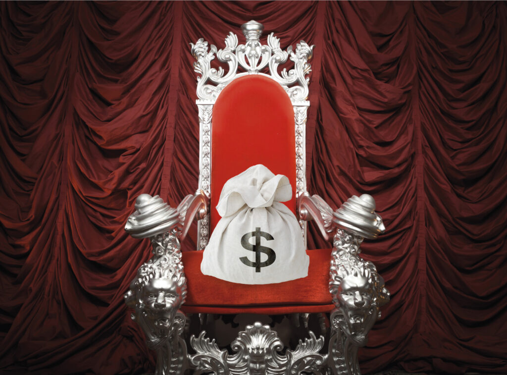 throne and cashbag_0