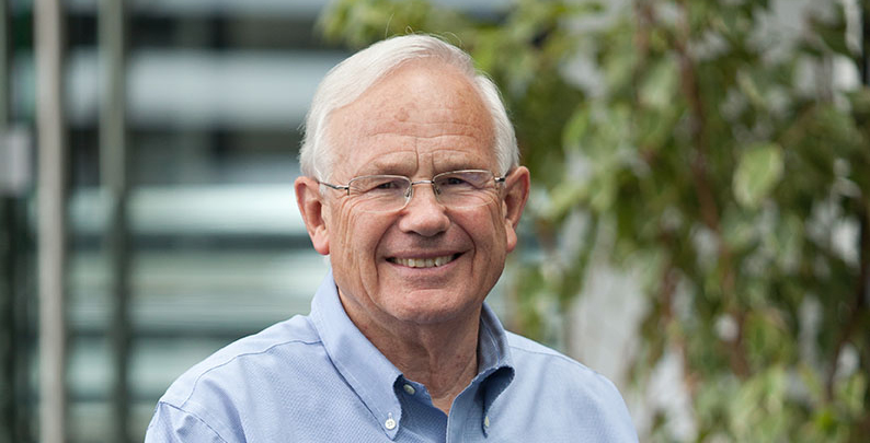 Entrepreurism champion wins teaching award