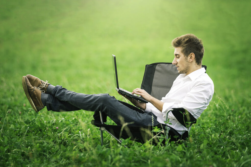 Free-range employees and offices without walls