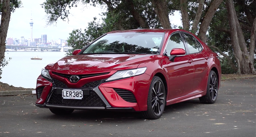 2018 Toyota Camry – Video Road Report