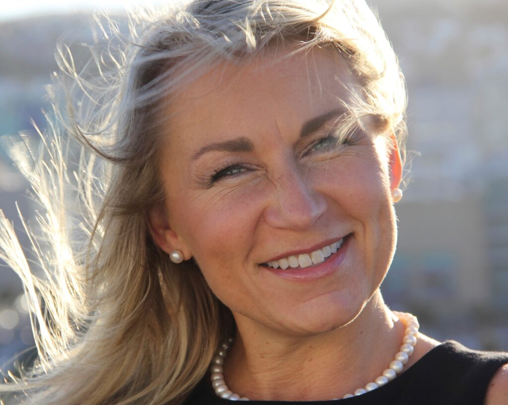 Businesswoman’s tour helps Kiwis find love, avoid scams
