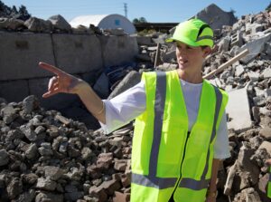 Lipscombe at waste facility (2)