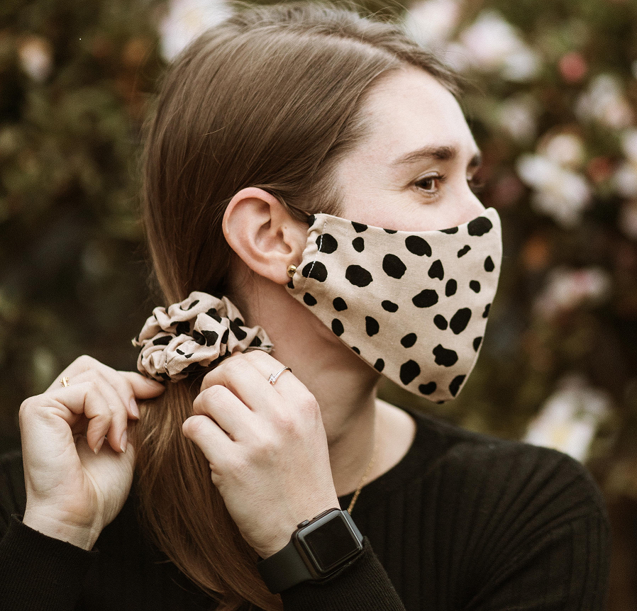 Entrepreneur sells 50 limited edition masks per hour