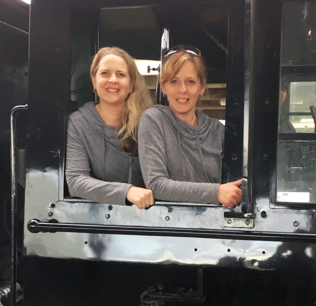 Kapiti Coast business brings Christmas cheer to children