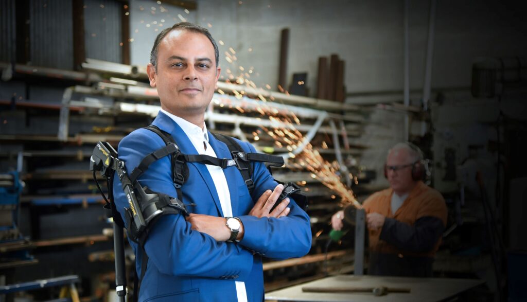 Wearable tech protects workers